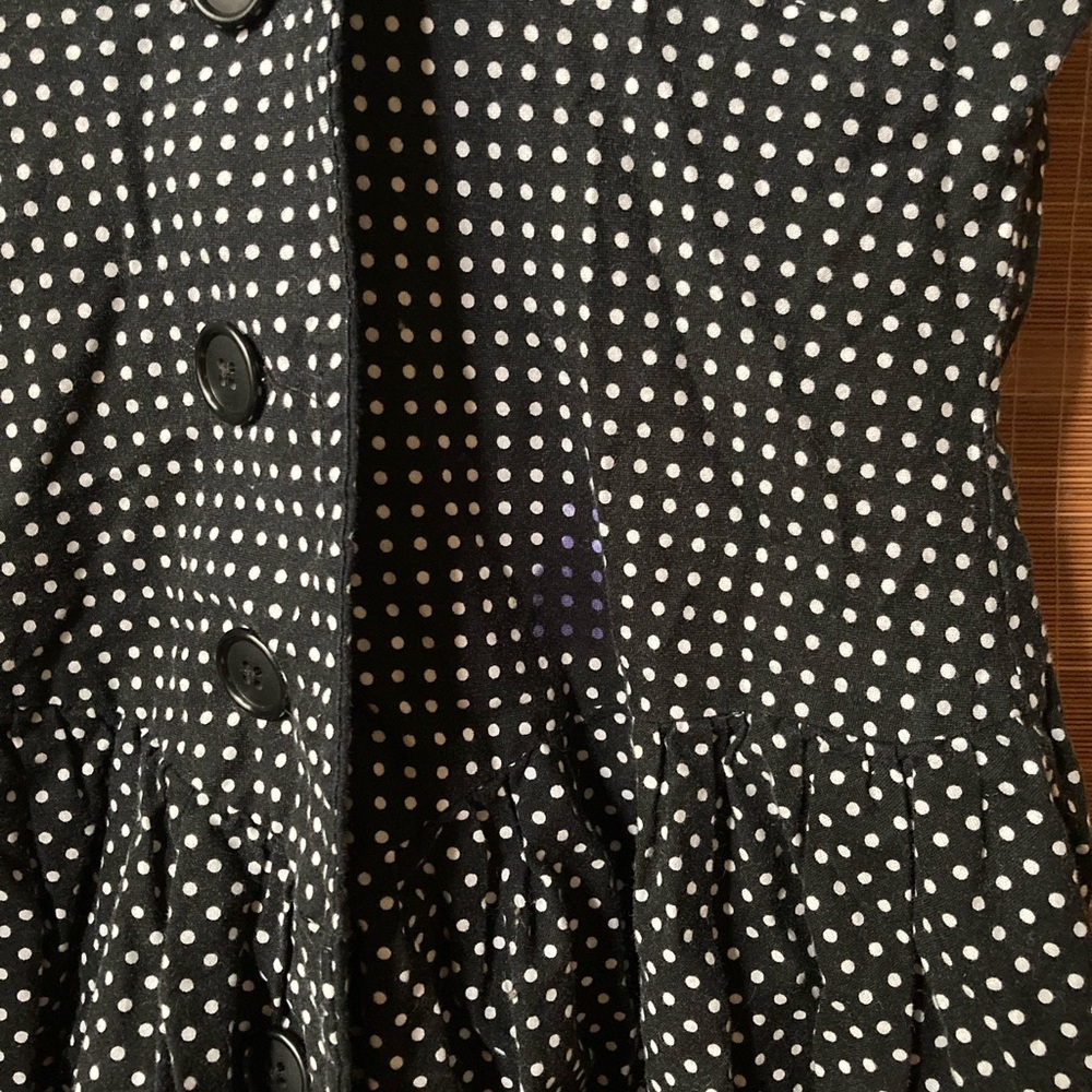 Vintage-Inspired Black Polka Dot Button-Front Dress - Picture 2 of 4